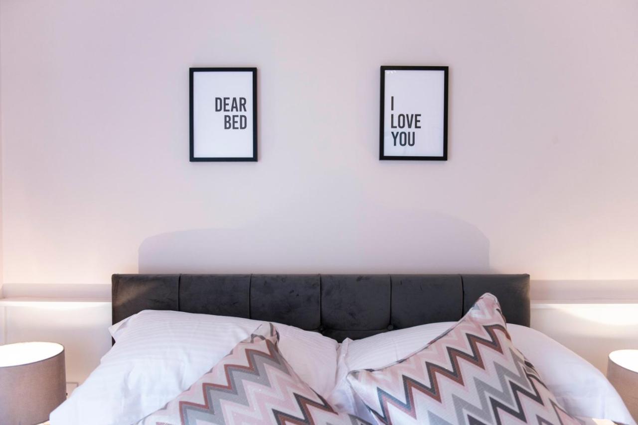 Charles Alexander Short Stay - Highcliffe Apartments คลีฟลีส์ ภายนอก รูปภาพ